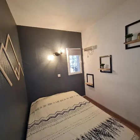 Appartamento Cosy 1 Chambre, Rénové Avec Terrasse Exposée Sud Font-Romeu-Odeillo-Via